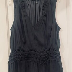 Elegant White House -Black Market Sleeveless Empire Waist Top